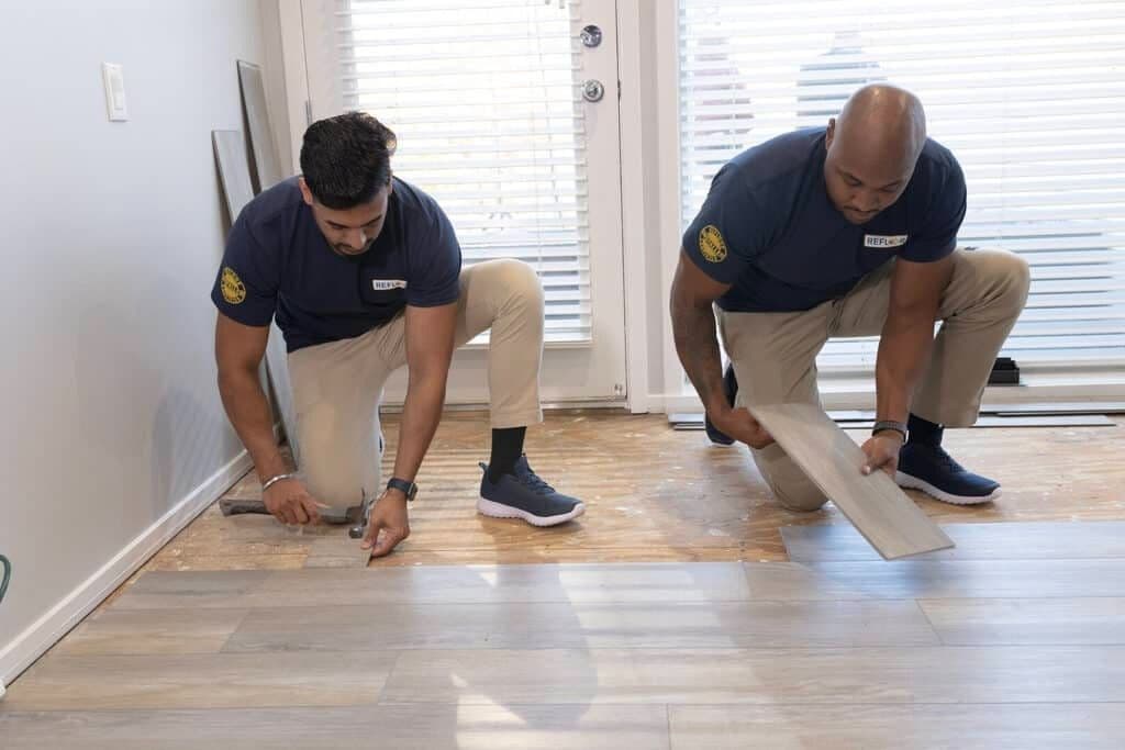 INSTALLERS-Working